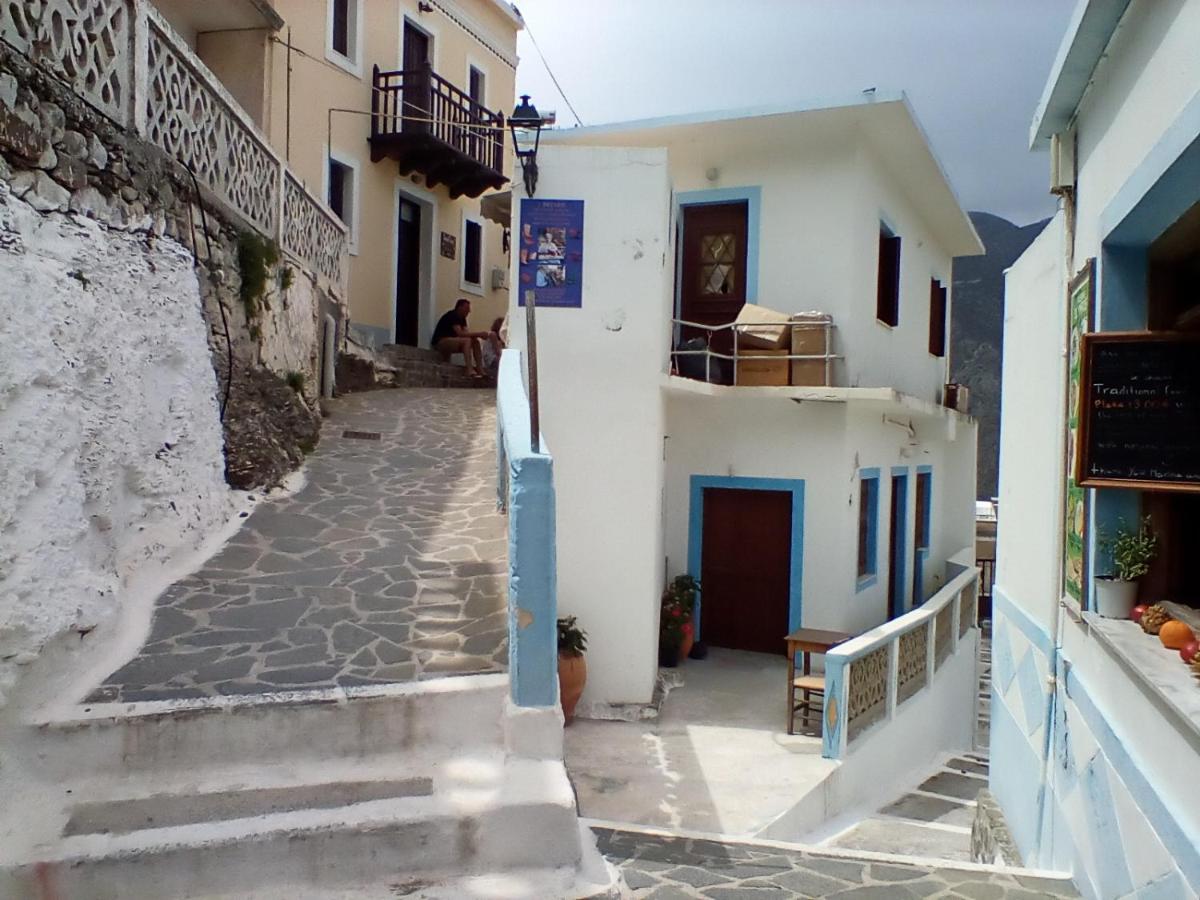 Olympos Apt With Amazing Mountain View Buitenkant foto